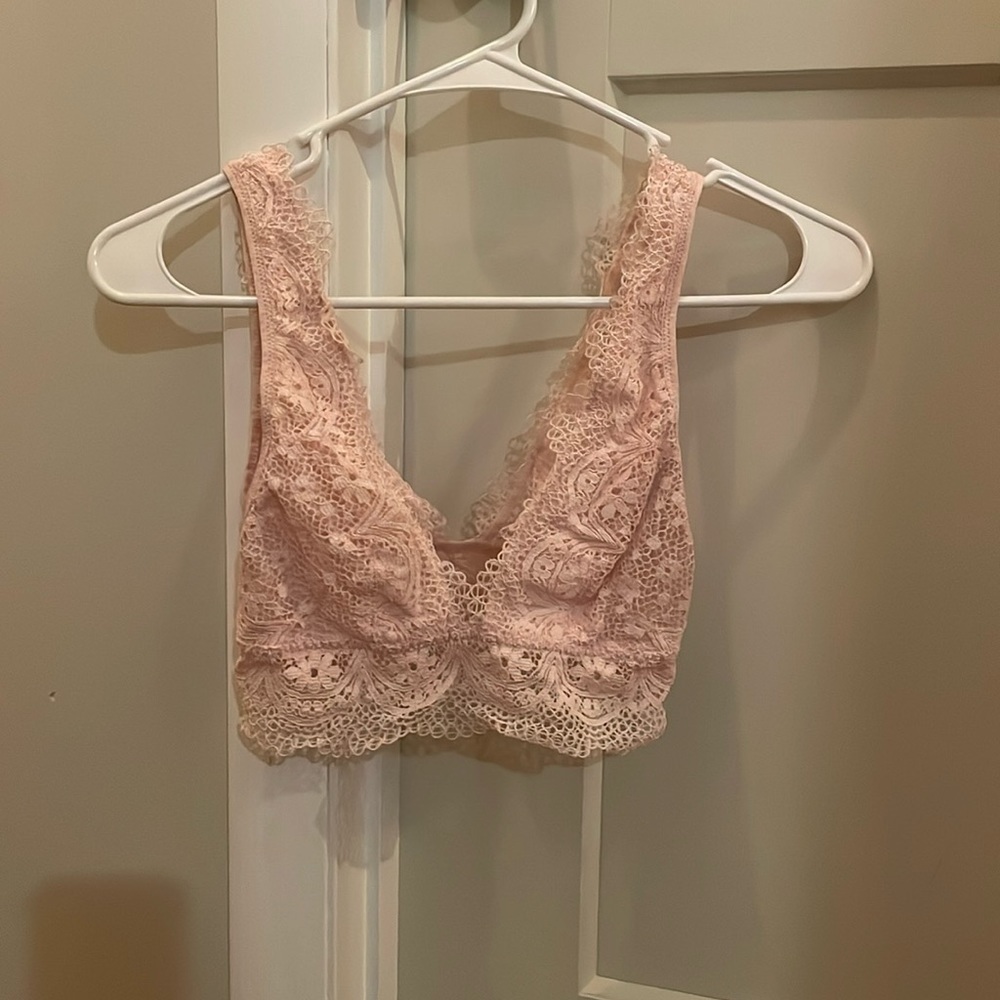 Women’s XS light pink Victoria Secret Bralette